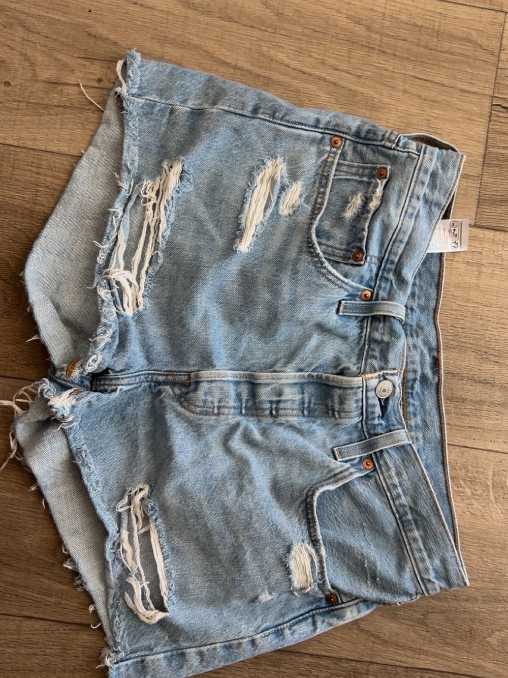 Vintage: Levi's Light Blue Distressed Jean shorts : style 501- fits size medium